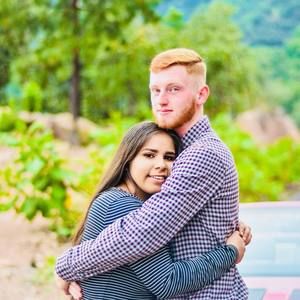 Meet your Posher, Yesi